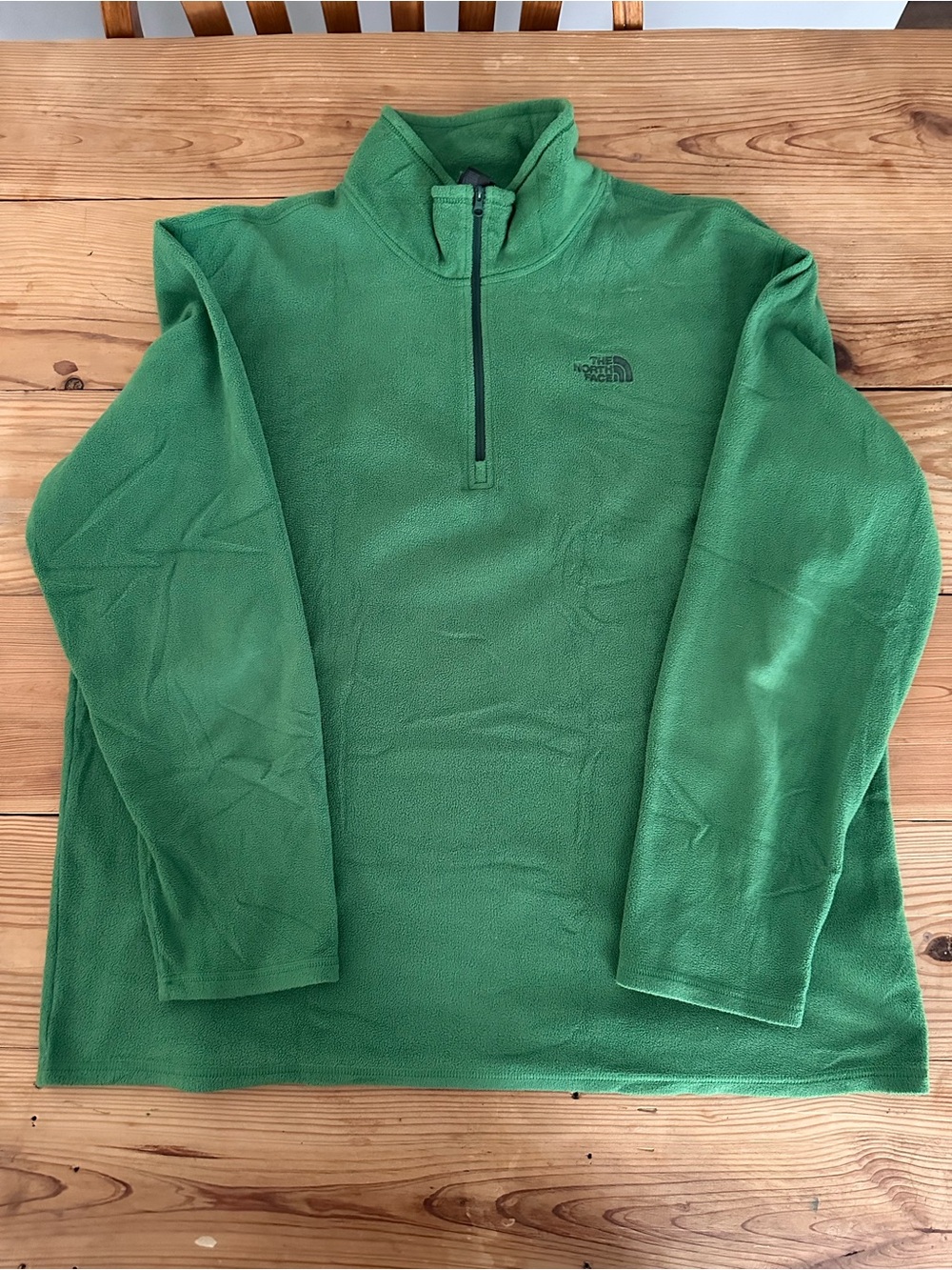 The North Face Men’s Green Half-Zip Fleece Pullover